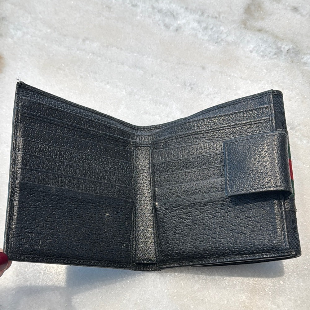 Gucci Black Wallet with Red and Green Stripe