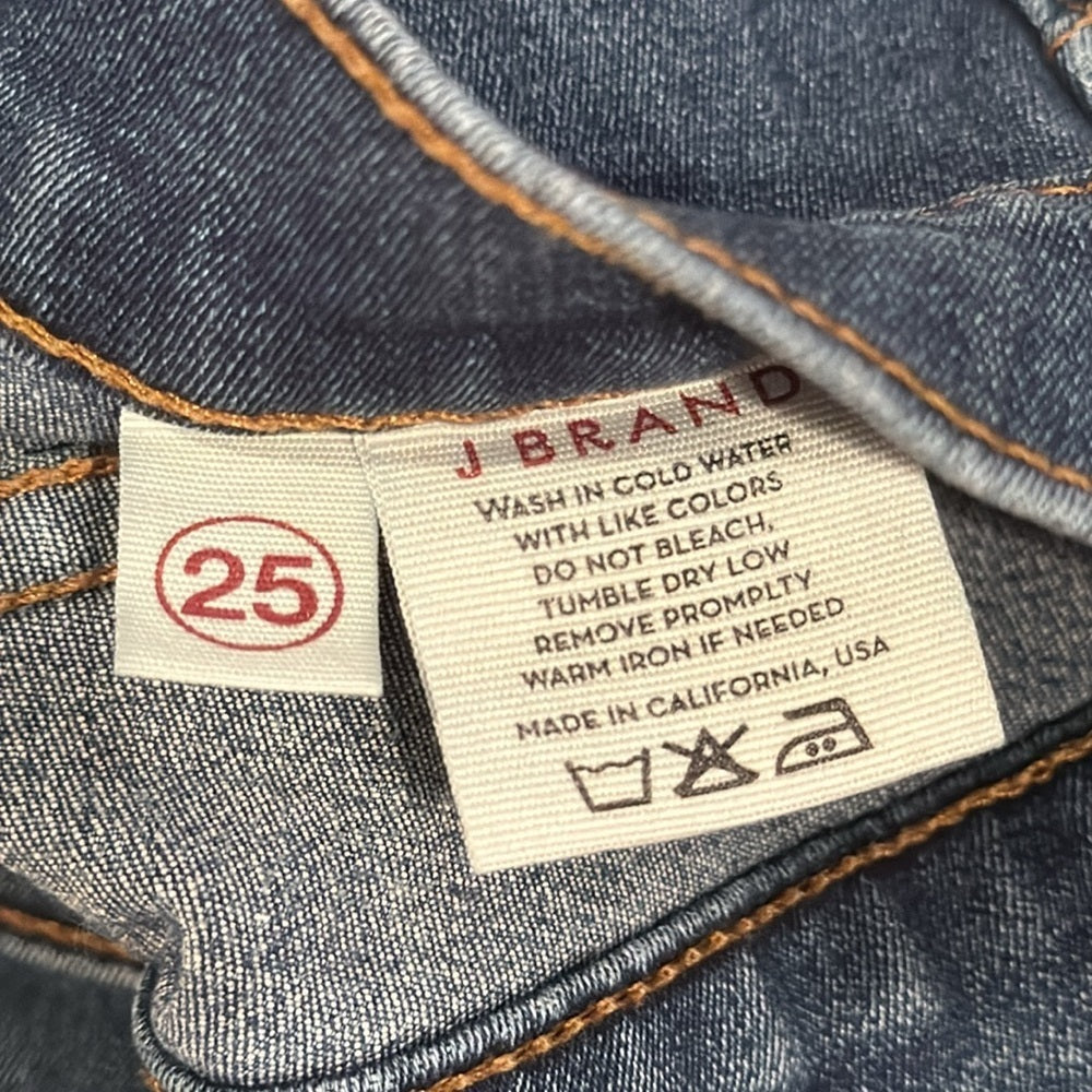 J Brand Woman’s Straight Leg Blue Jeans Size 25