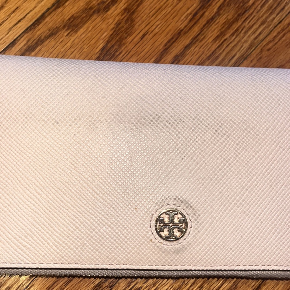 Tory Burch Woman’s Light Pink Wallet and Card Case