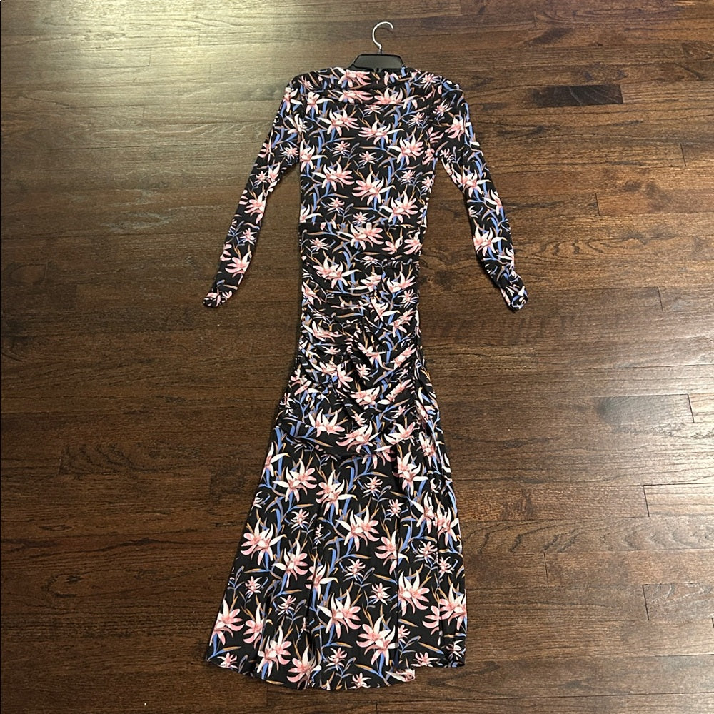NWT Diane Von Furstenberg Women’s Black Floral Long Sleeve Dress Size Medium