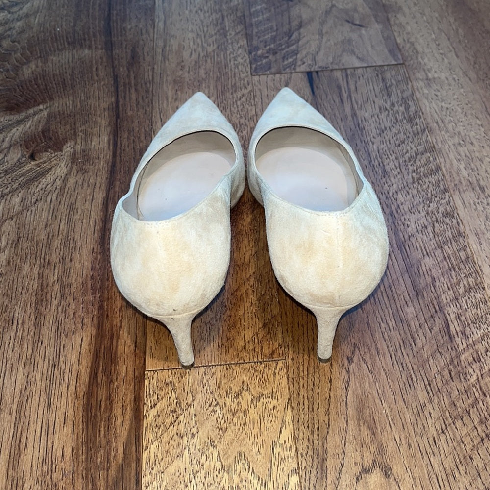 Stuart Weitzman Woman’s Tan Heels Size 8.5