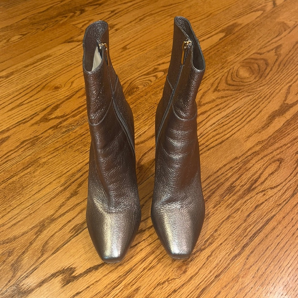 Jimmy Choo Woman’s Metallic Heeled Boots Size 39.5/9.5