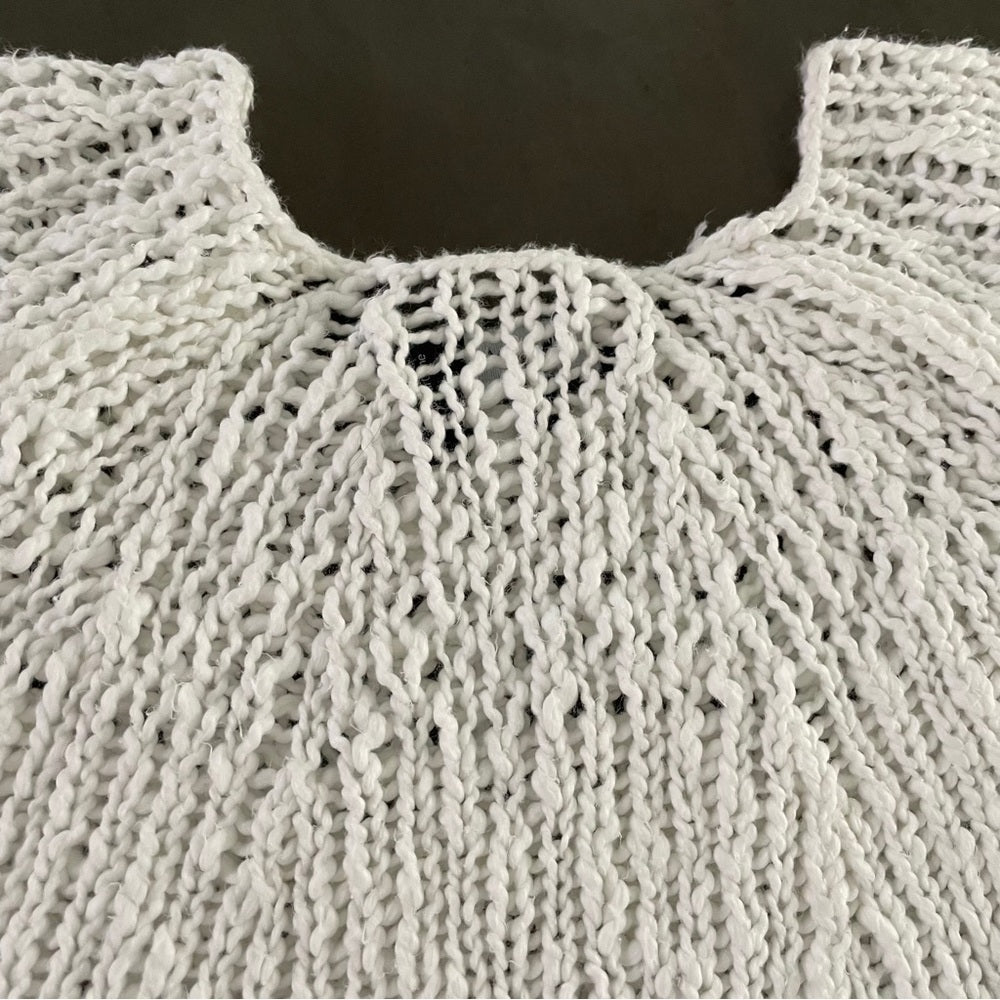Theory Women’s White Crochet Sweater Size Medium