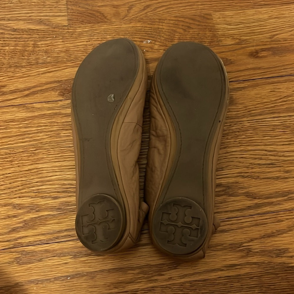 Tory Burch Women’s Tan Flats Size 10