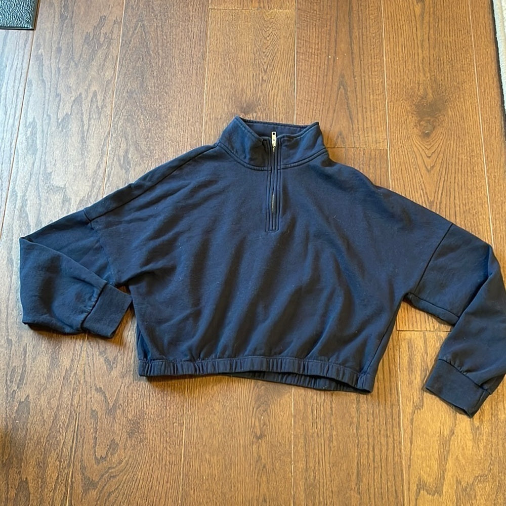 Garage Girls Navy Cropped Sweatshirt Size Large