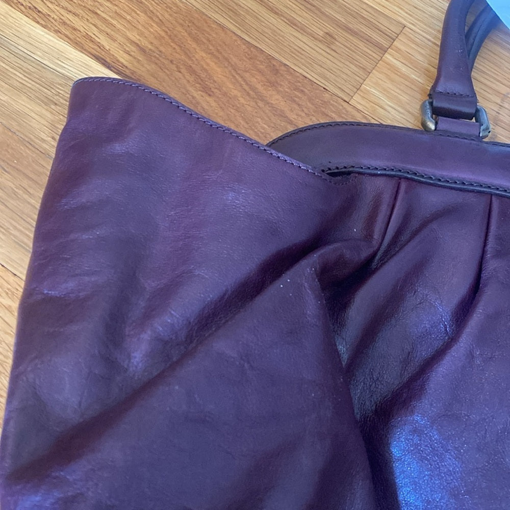 NWT Fendi Womens Purple Leather Bag OS