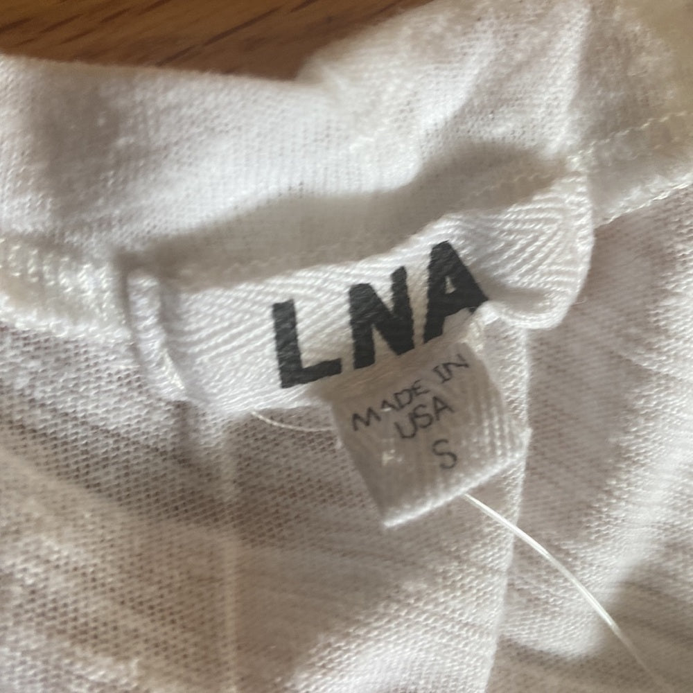 NWT Women’s LNA top. White. Size S