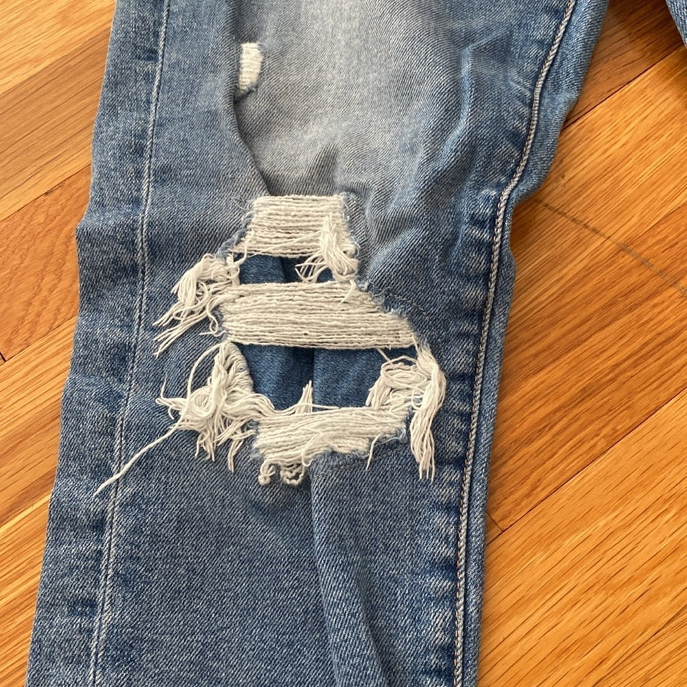 7 For All Mankind Women’s Blue Ripped Jeans Size 25