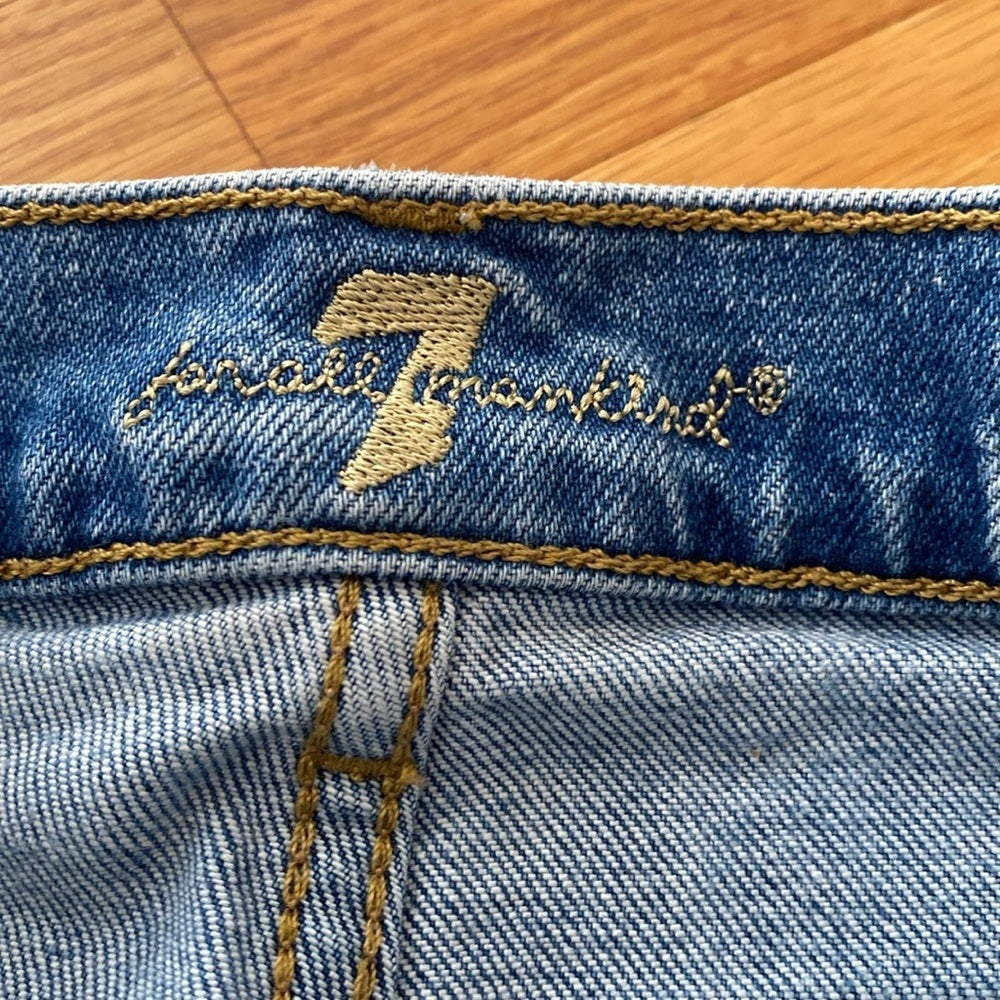 7 For All Mankind Women’s Blue Ripped Jeans Size 25