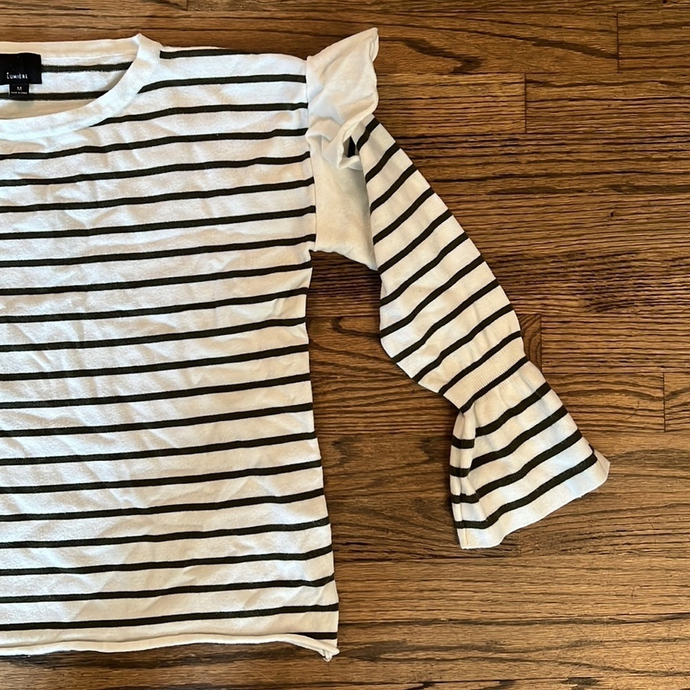Wonen’s Lumiere striped top Size Medium