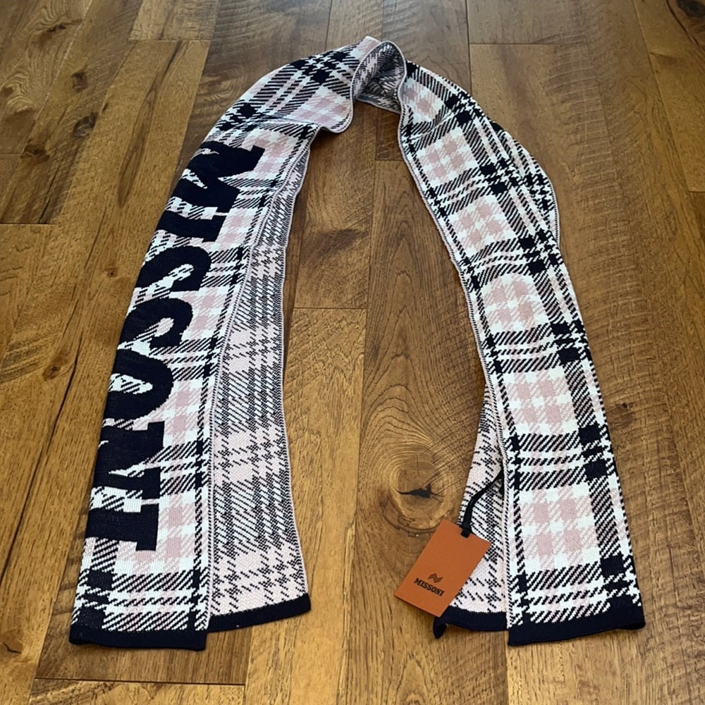 NWT Missoni Woman’s Pink and Black Plaid Scarf