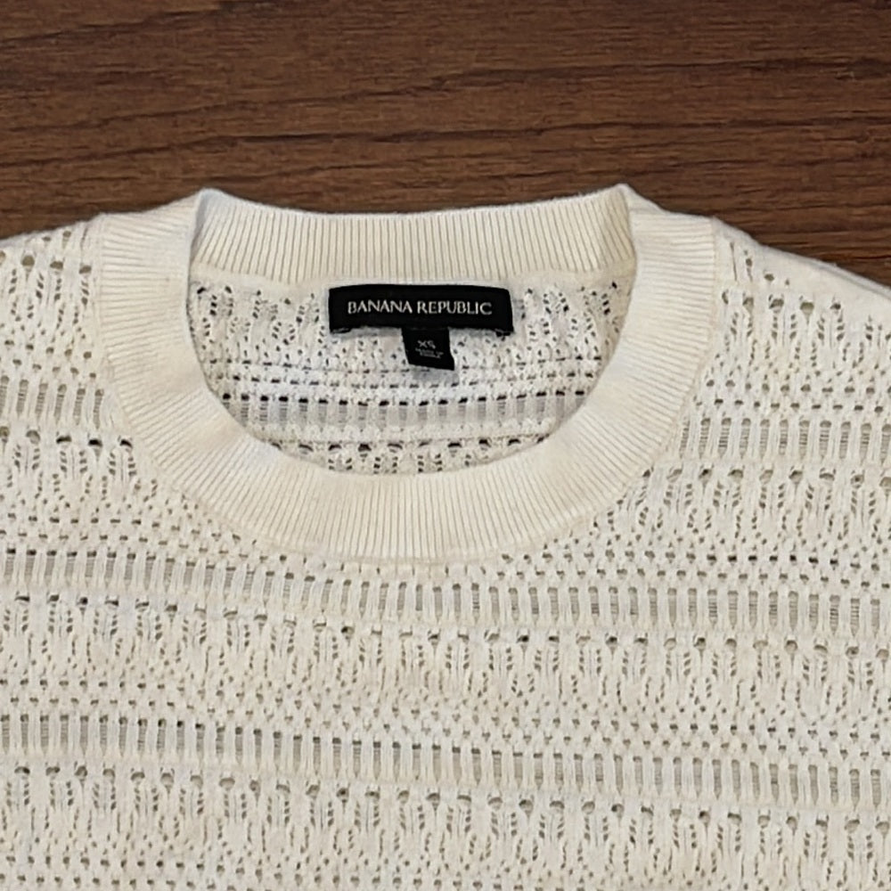 2 Banana Republic Sweaters Size XS