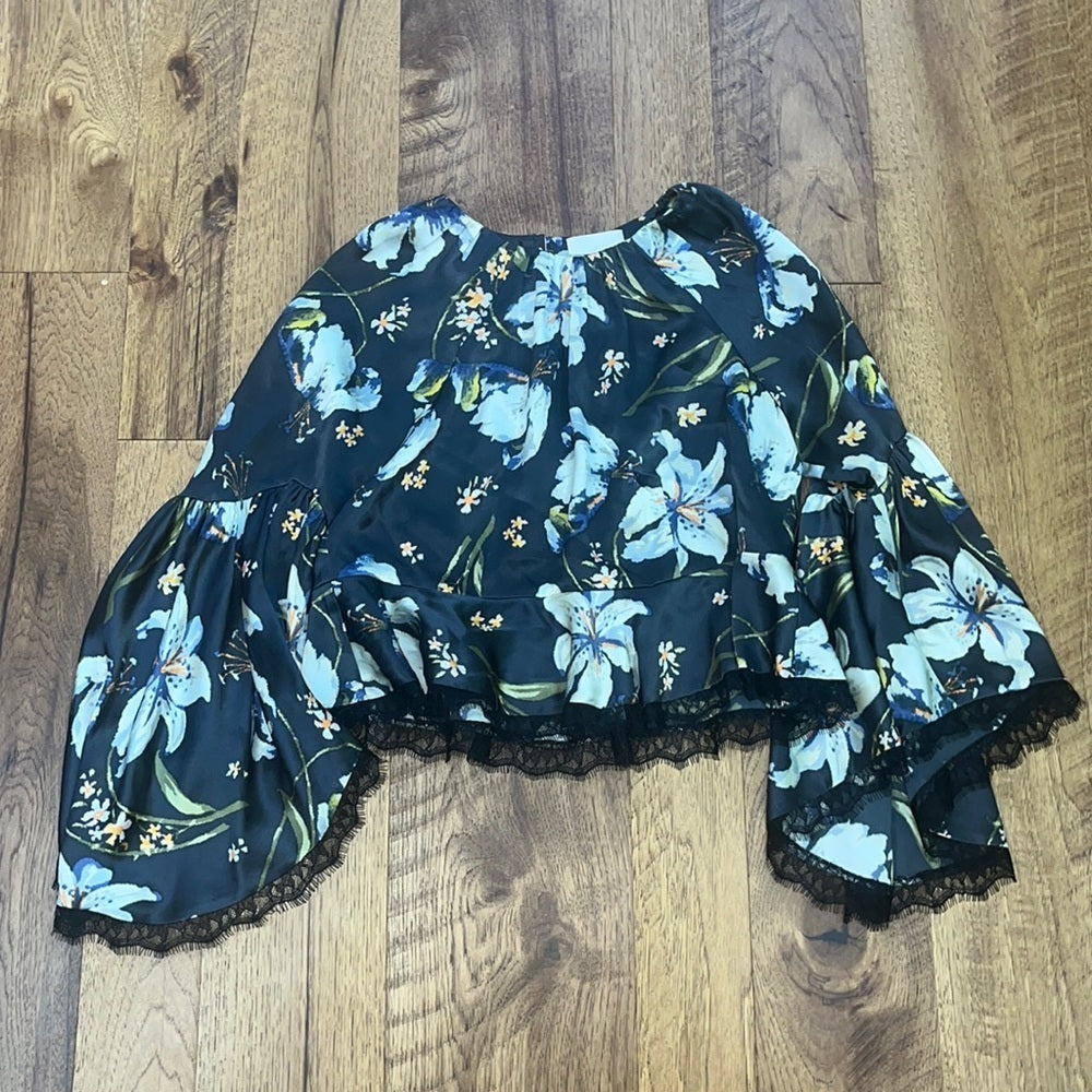 5à7 Cinq a Sept Woman’s Floral Silk Top Size XS
