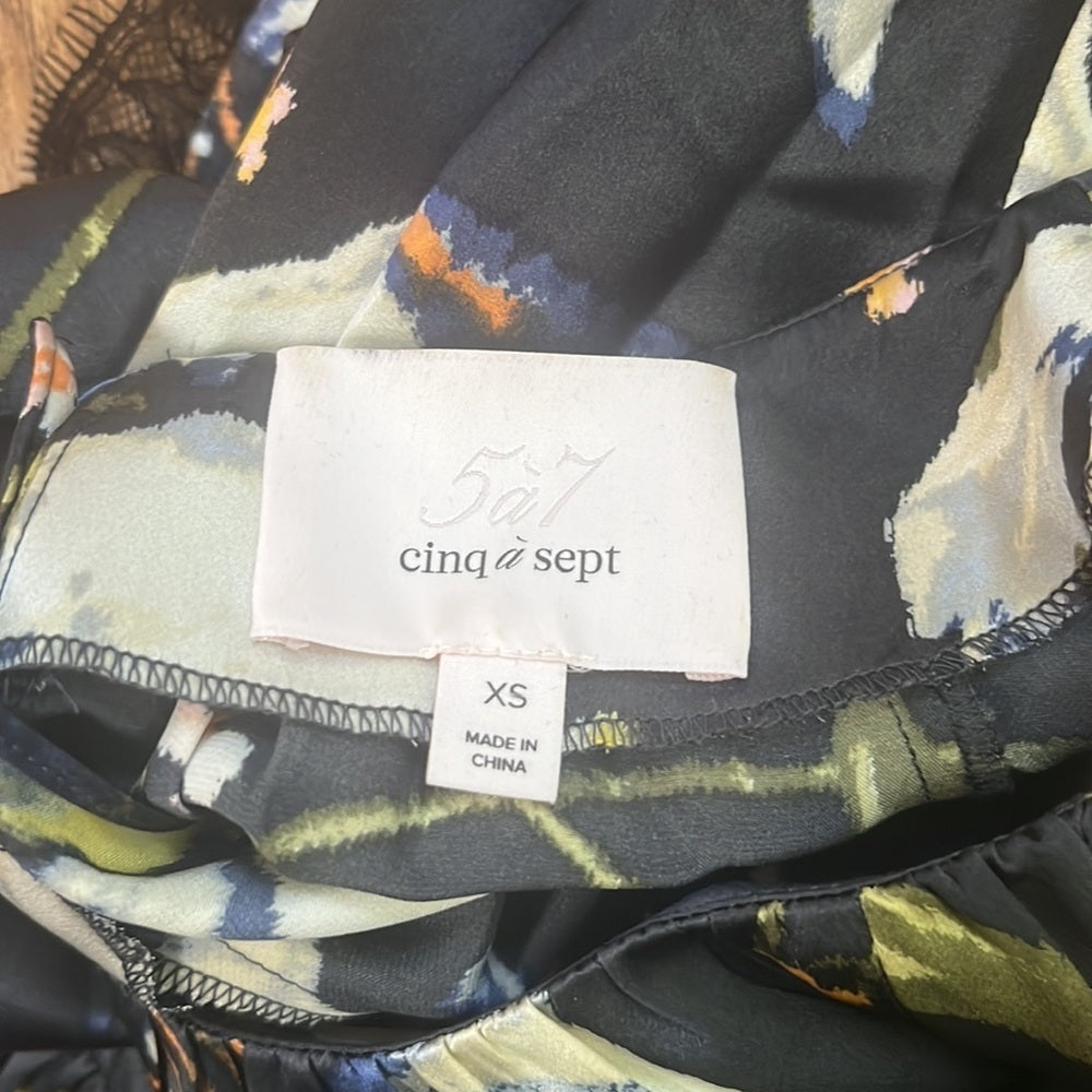 5à7 Cinq a Sept Woman’s Floral Silk Top Size XS