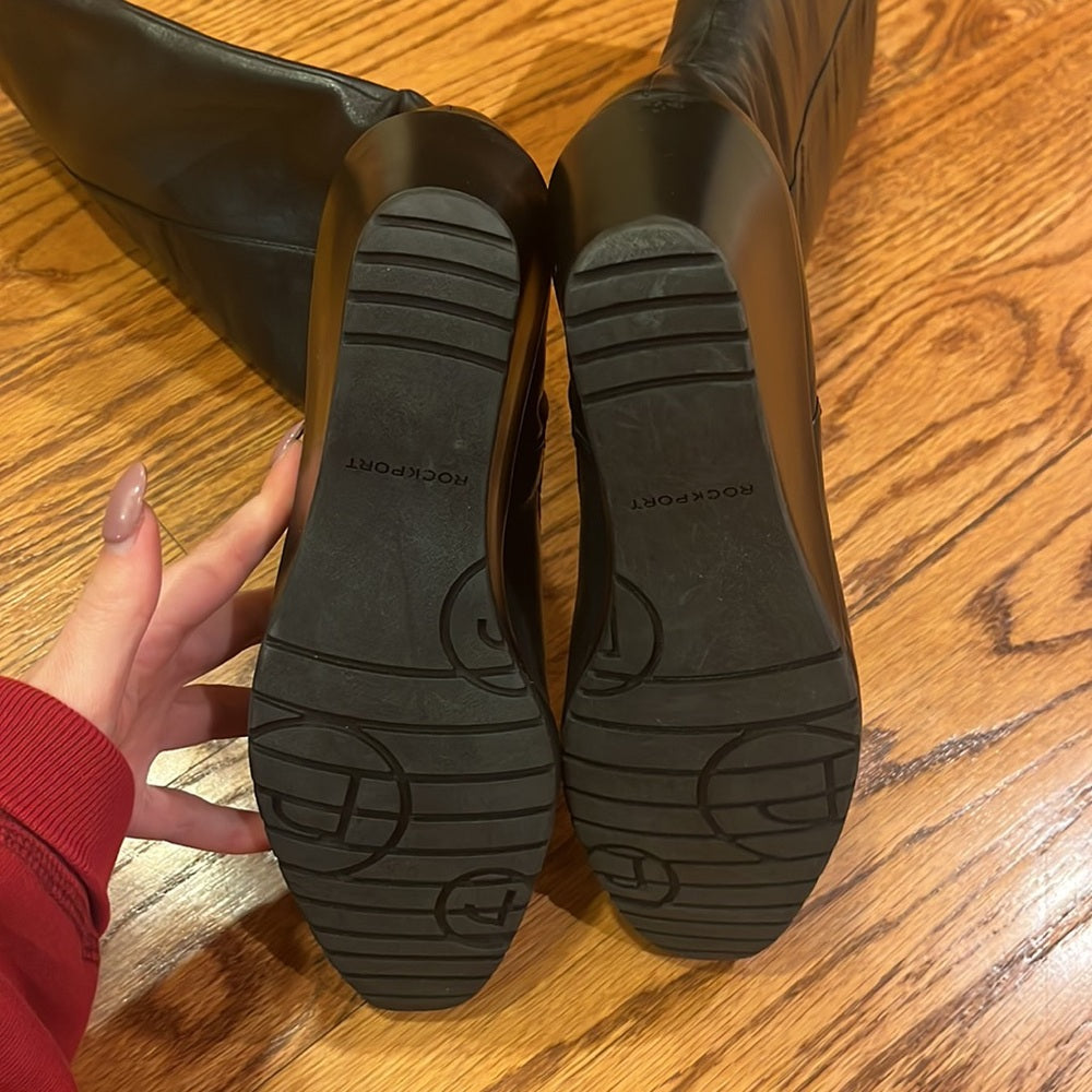 Rockport Woman’s Black Boots Size 9