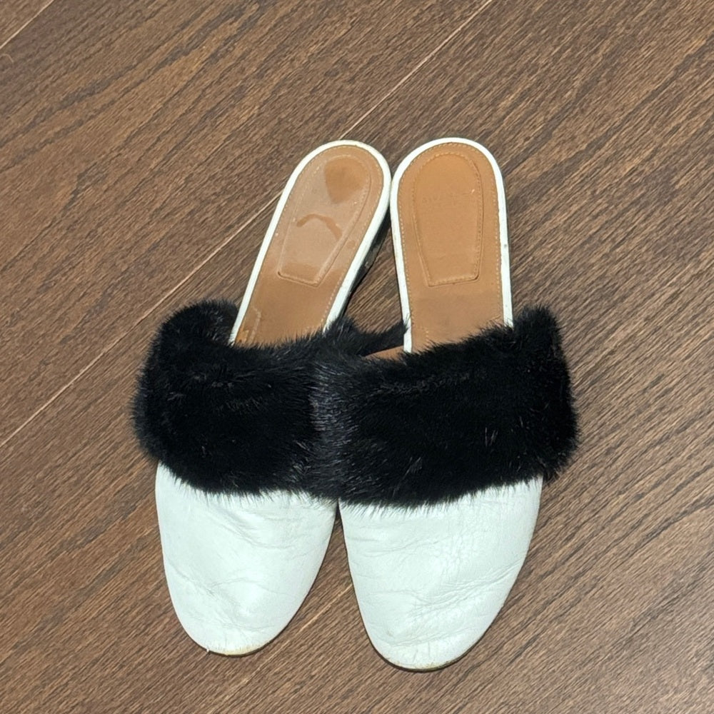 Givenchy Women’s White and Black Fur Women's Flats Size 41