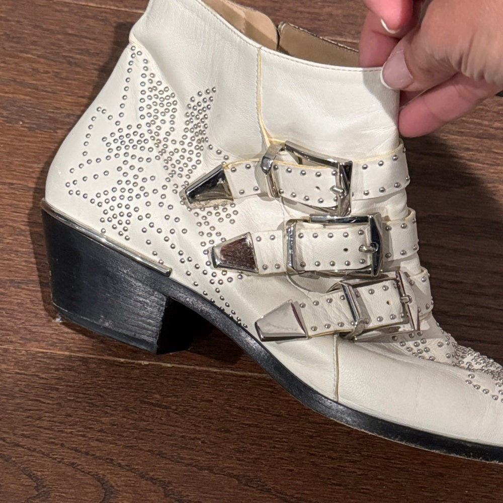 Chloe Women’s Off White Studded Ankle Boots Size 40.5/10.5