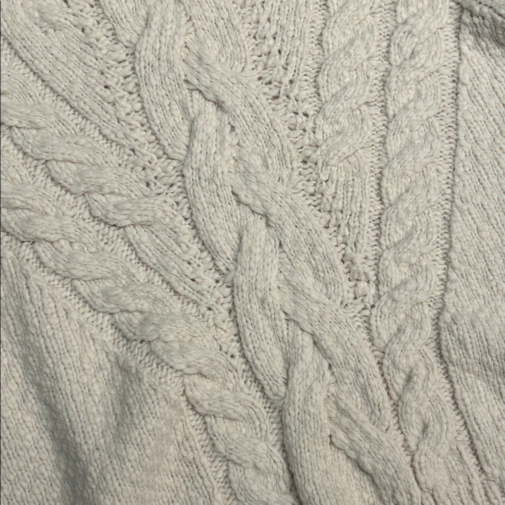 NWT Vince Women’s Cozy Cream Cable Knit Sweater Size Small