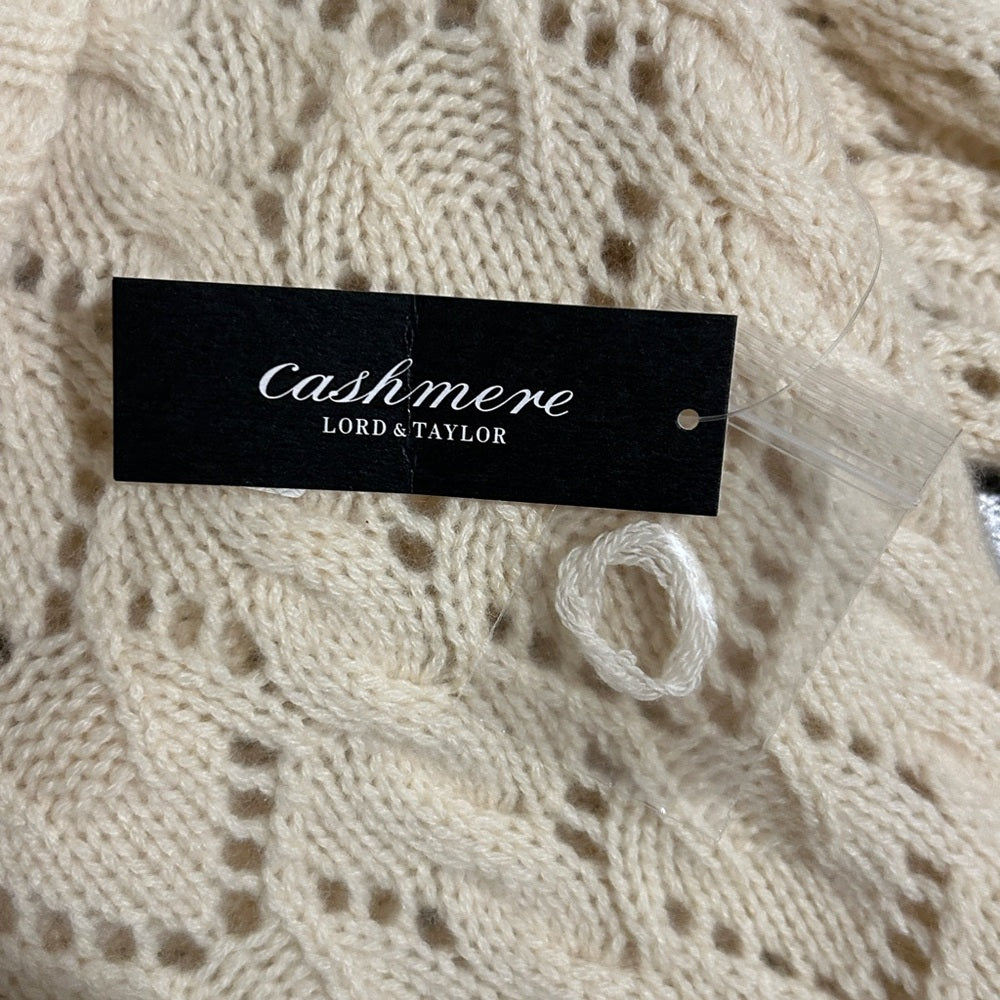 NWT Lord & Taylor Women’s Cashmere Cream Women's Sweater Size Medium
