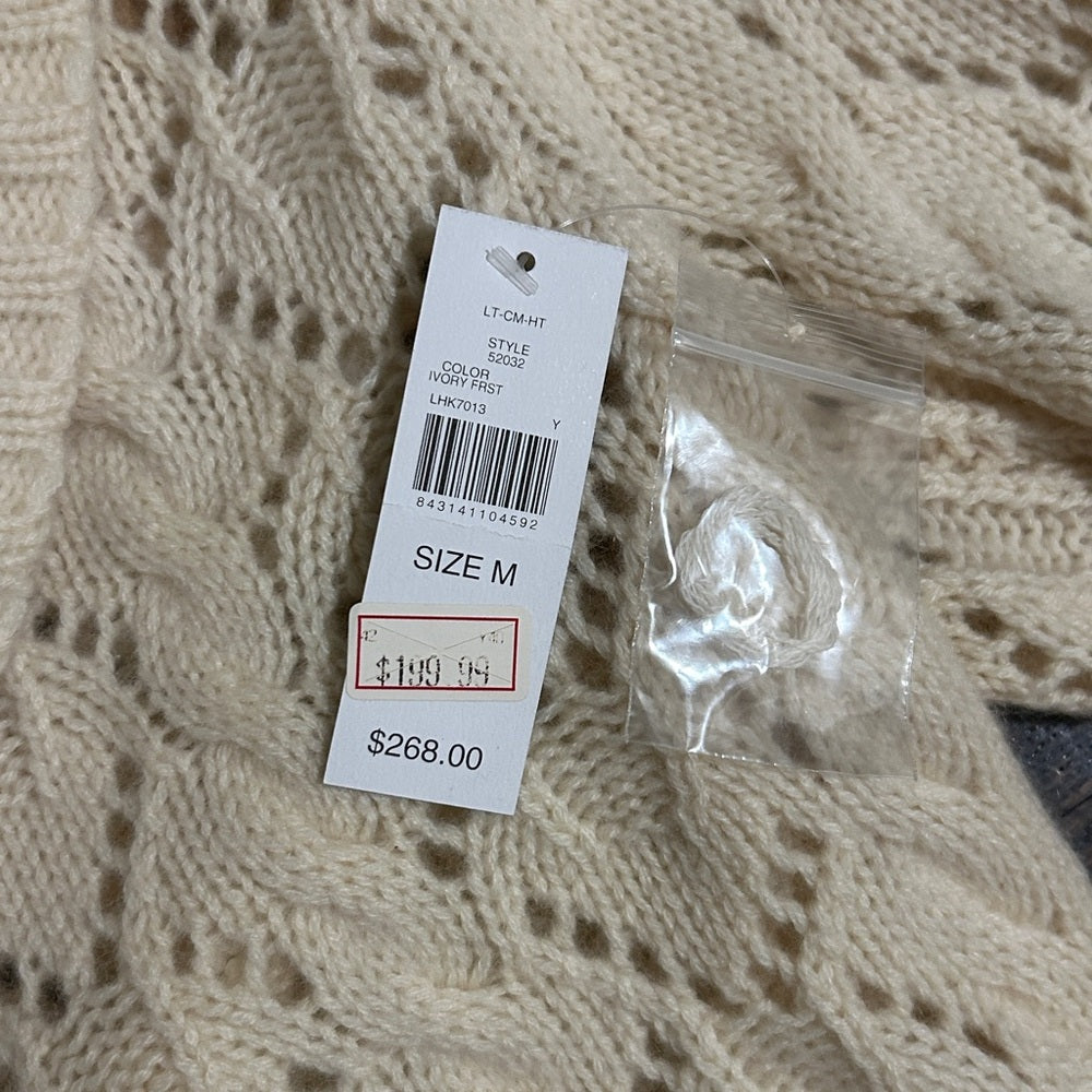 NWT Lord & Taylor Women’s Cashmere Cream Women's Sweater Size Medium