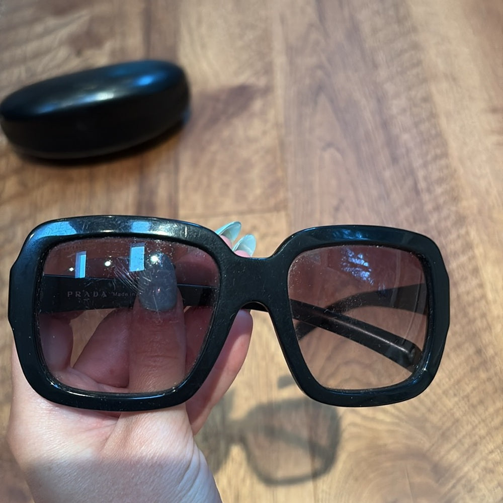 Prada Woman’s Black Sunglasses