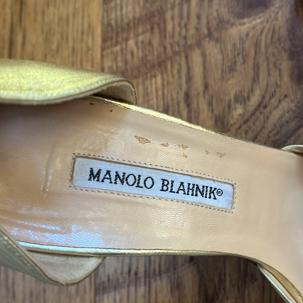 Manolo Blahnik Woman’s Gold Heels Size 40/10