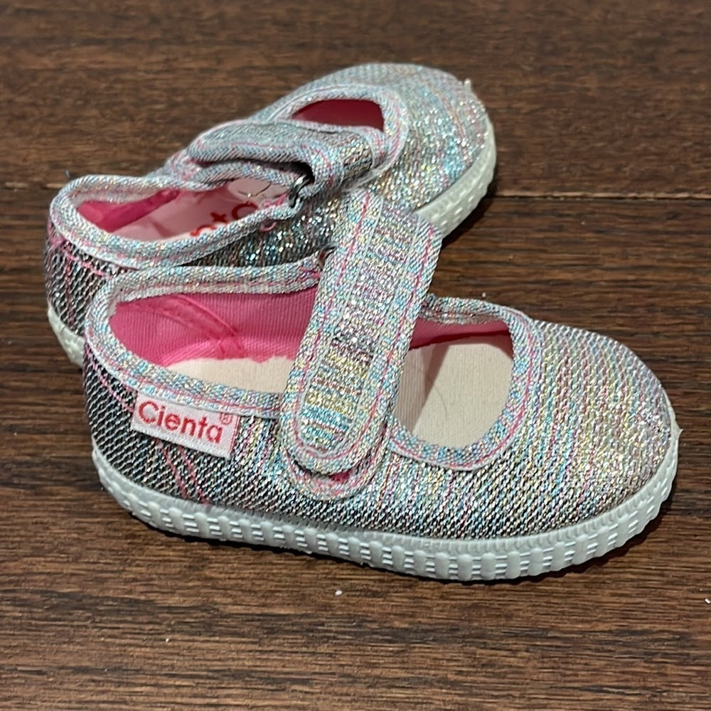 Cienta Rainbow Mary Jane Baby Shoes Size 3