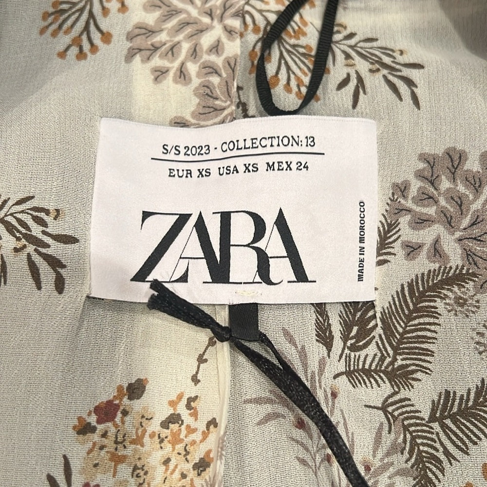 NWT Zara Woman’s Black Blazer Size Extra Small
