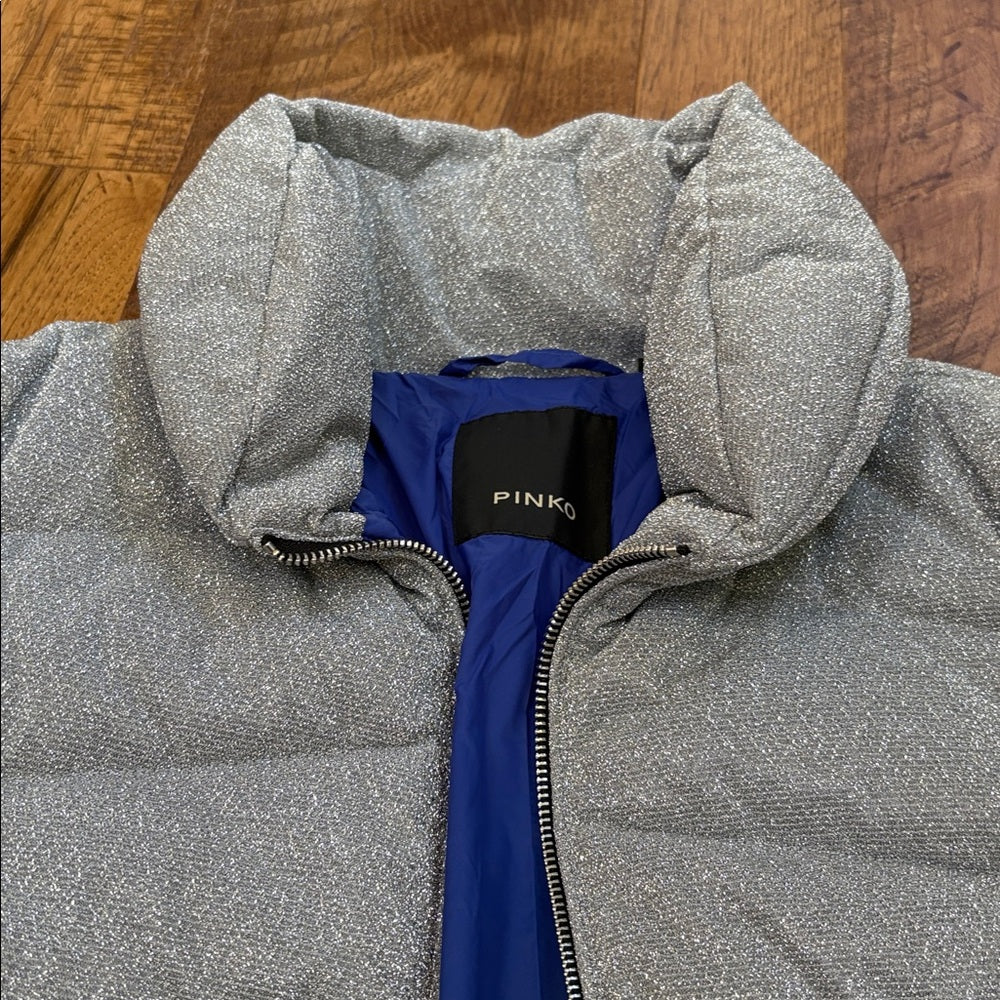 Pinko Woman’s Silver Sparkle Puffer Size US 2