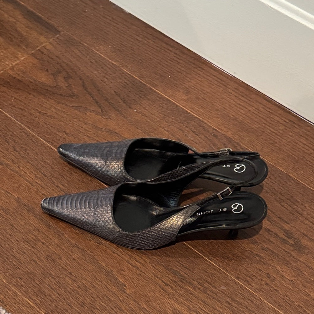 St. John Black Textured Pointed-Toe Slingback Heels