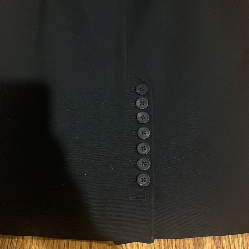 Zac Posen Woman’s Black Skirt Size 4