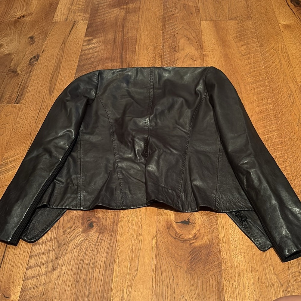 Vince Woman’s Black Leather Jacket Size S