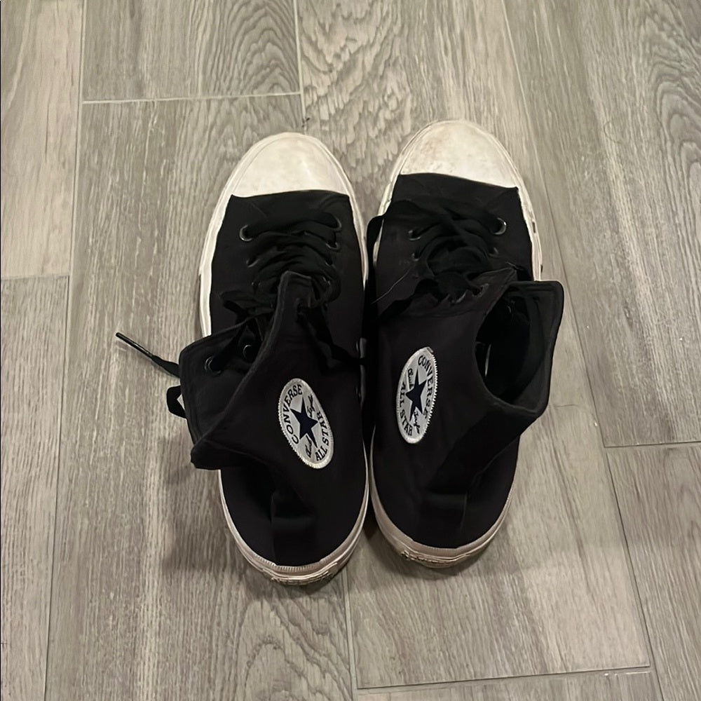 Converse - Chuck Taylor Unisex Black and White Shoes Size: 8.5 Mens 10.5 Womens