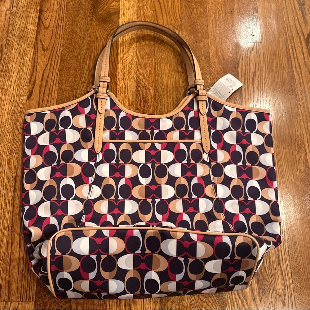 NWT Coach Stylish Tote Bag - Multicolor