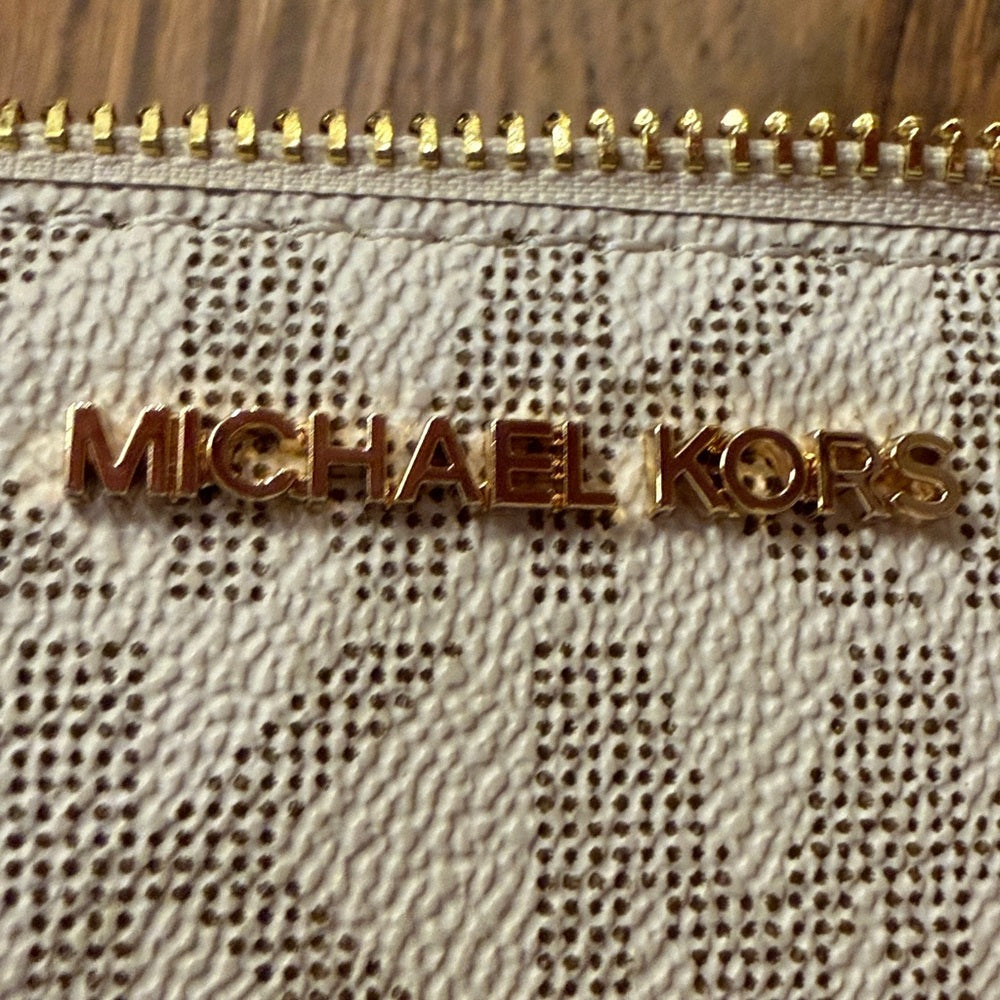 NWT Michael Kors Cream MK Logo Chain Wristlet with Gold Hardware