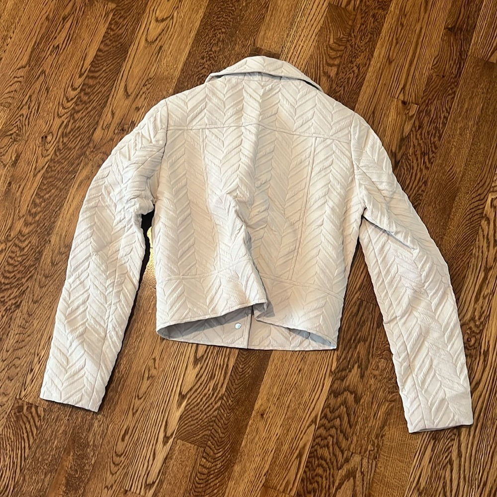 Elie Tahari Women’s Cream Jacket One Size