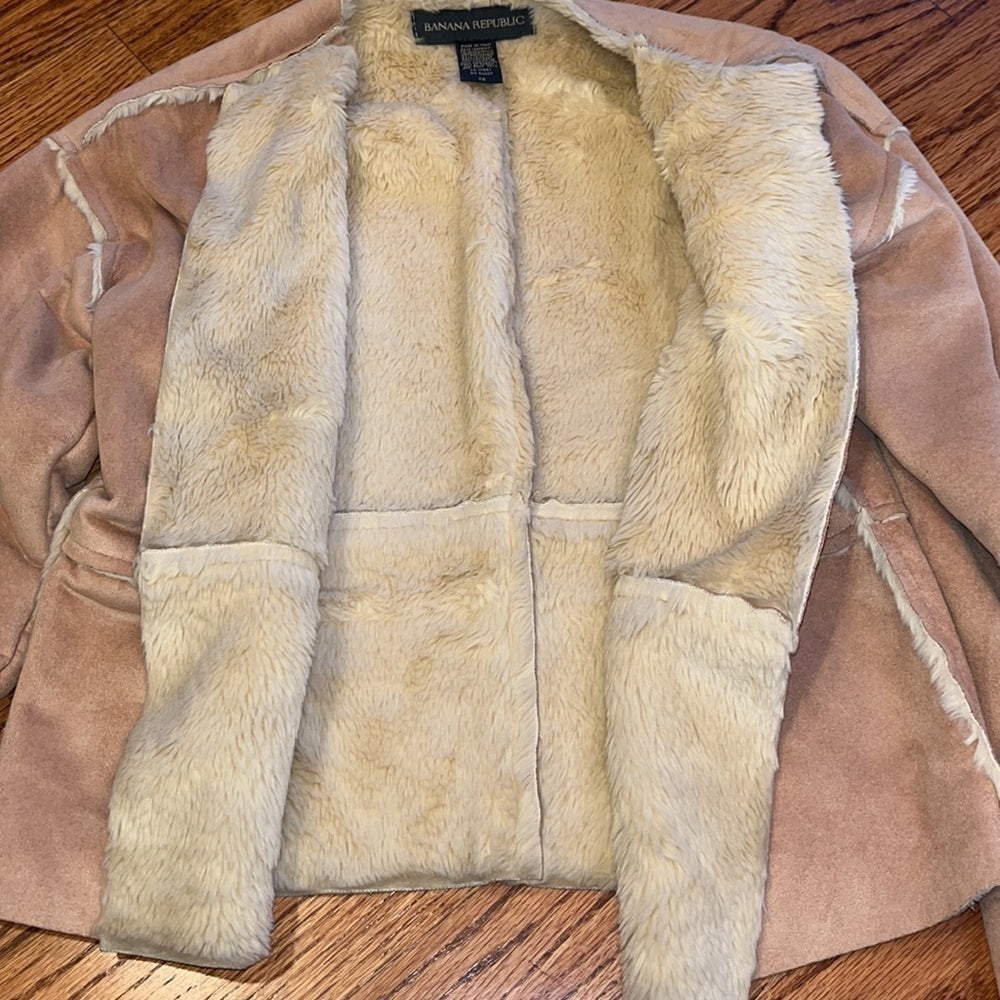 Banana Republic Woman’s Tan Fur Lined Coat Size XS