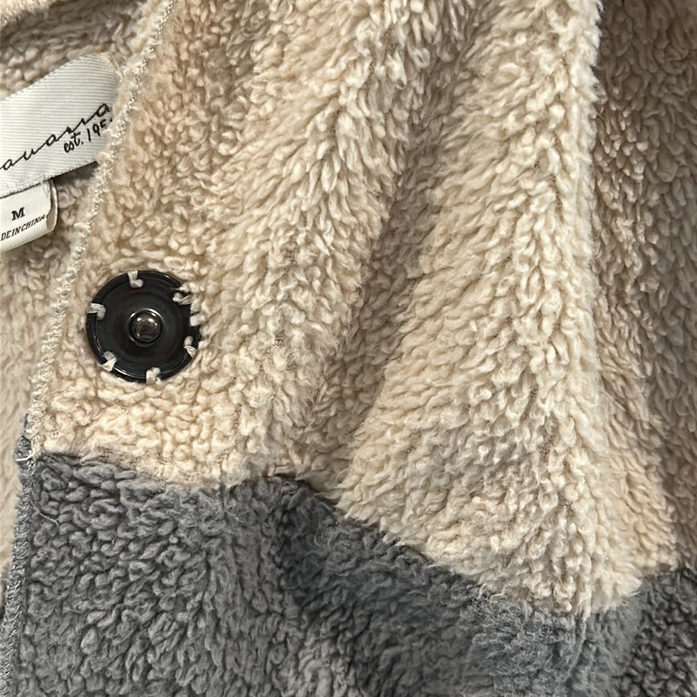 Vintage Havana Women’s Fluffy Jacket Size Medium