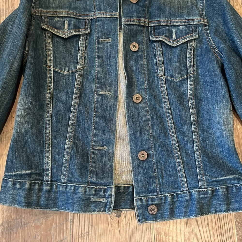 GAP Woman’s Jean Jacket Size Small