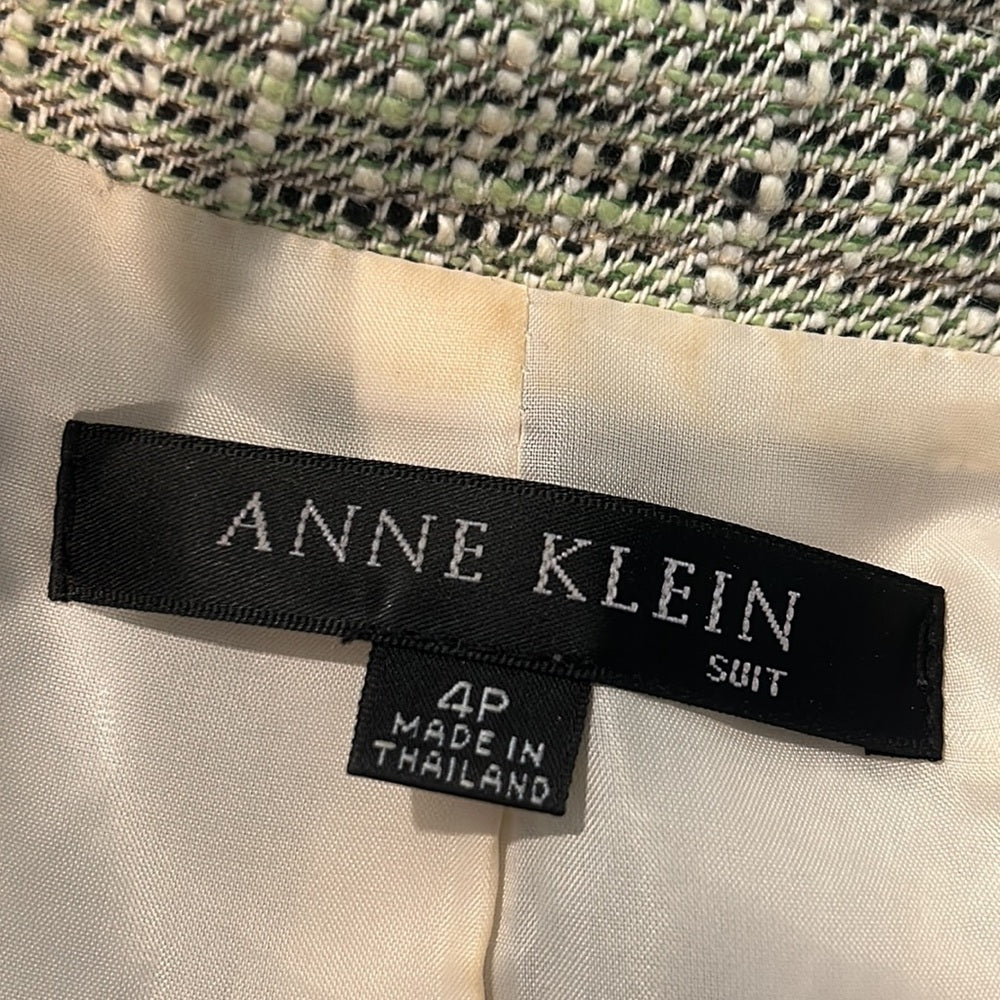 Anne Klein Women’s Black White and Green Jacket Size 4