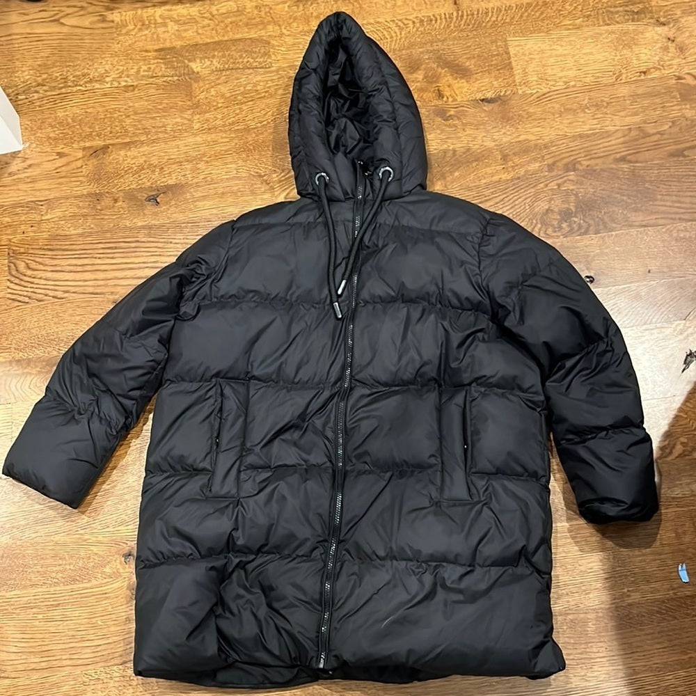 Zara Women’s Black Puffer Jacket Size Small