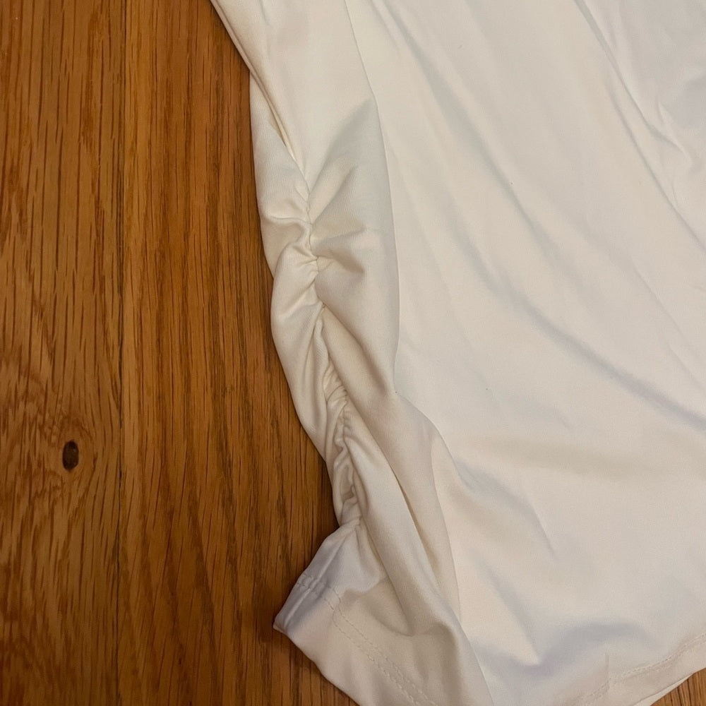 NWT Fox’s White Tank Top Size Medium