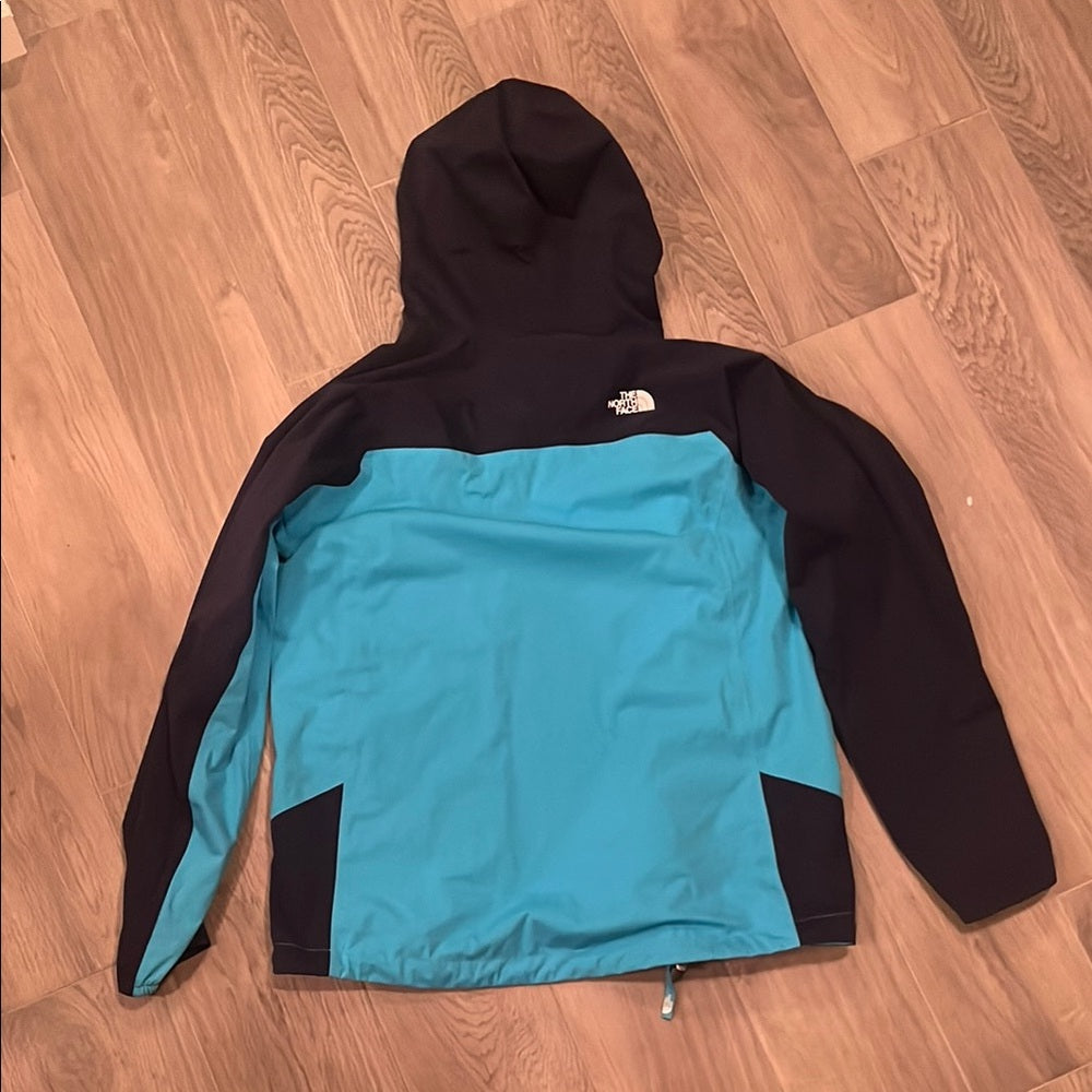 North Face Boys Turquoise and Navy Jacket Size: L