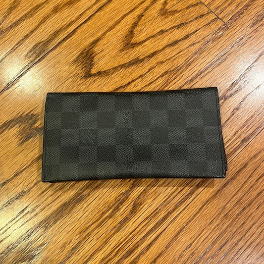 Louis Vuitton Men’s Brazza Black/Grey Checkerboard Wallet