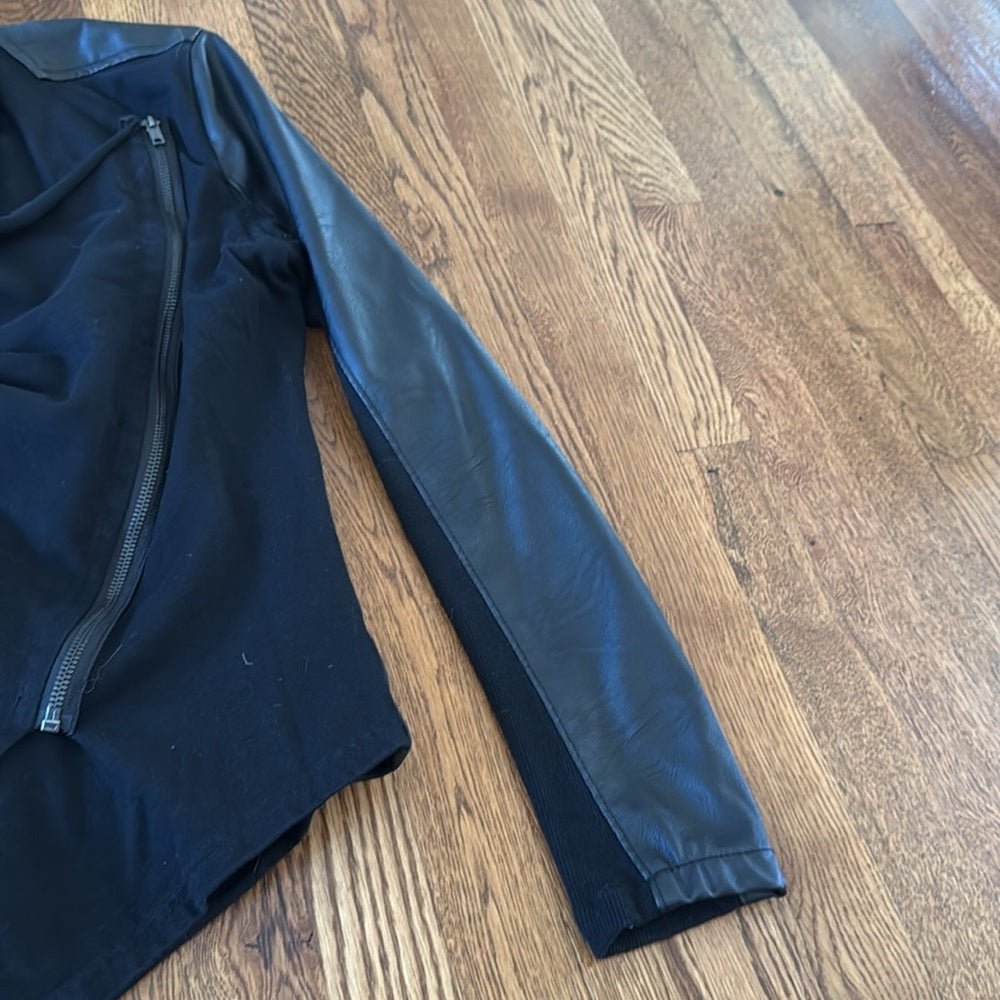 Blank Nyc Women’s Black Asymmetrical Jacket with Leather Details Size Large