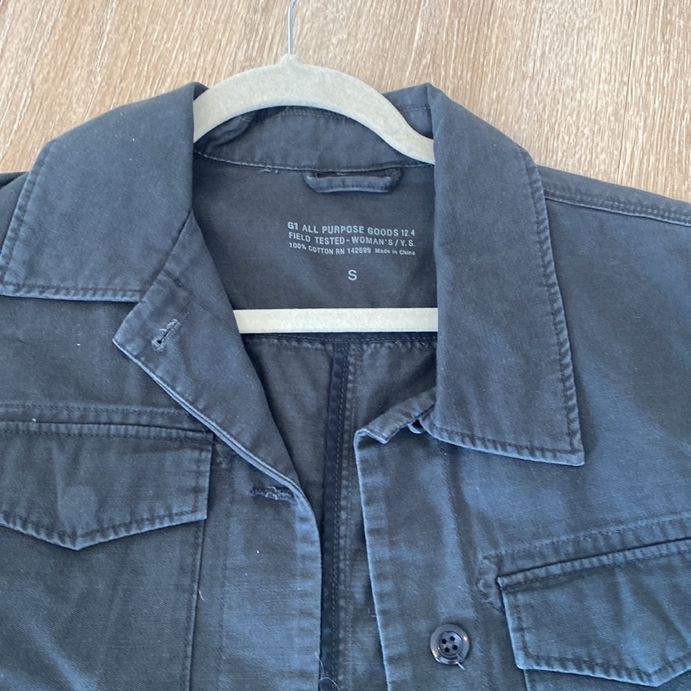 G1 Goods Women’s Black Denim Jacket Size S