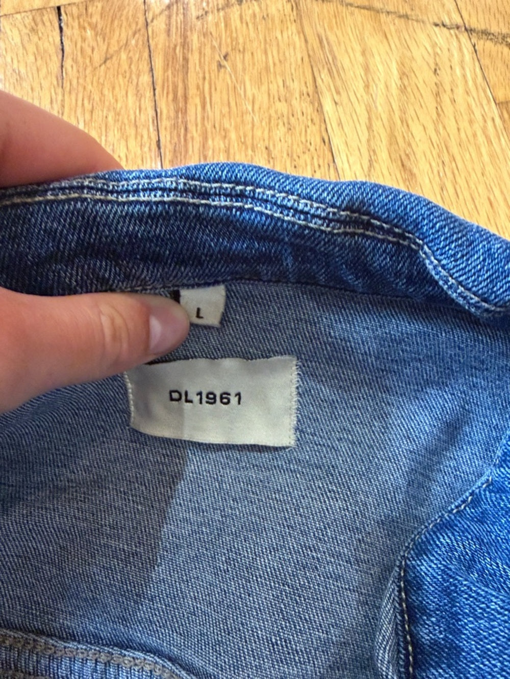 DL1961 Medium Blue Denim Jacket Size Large