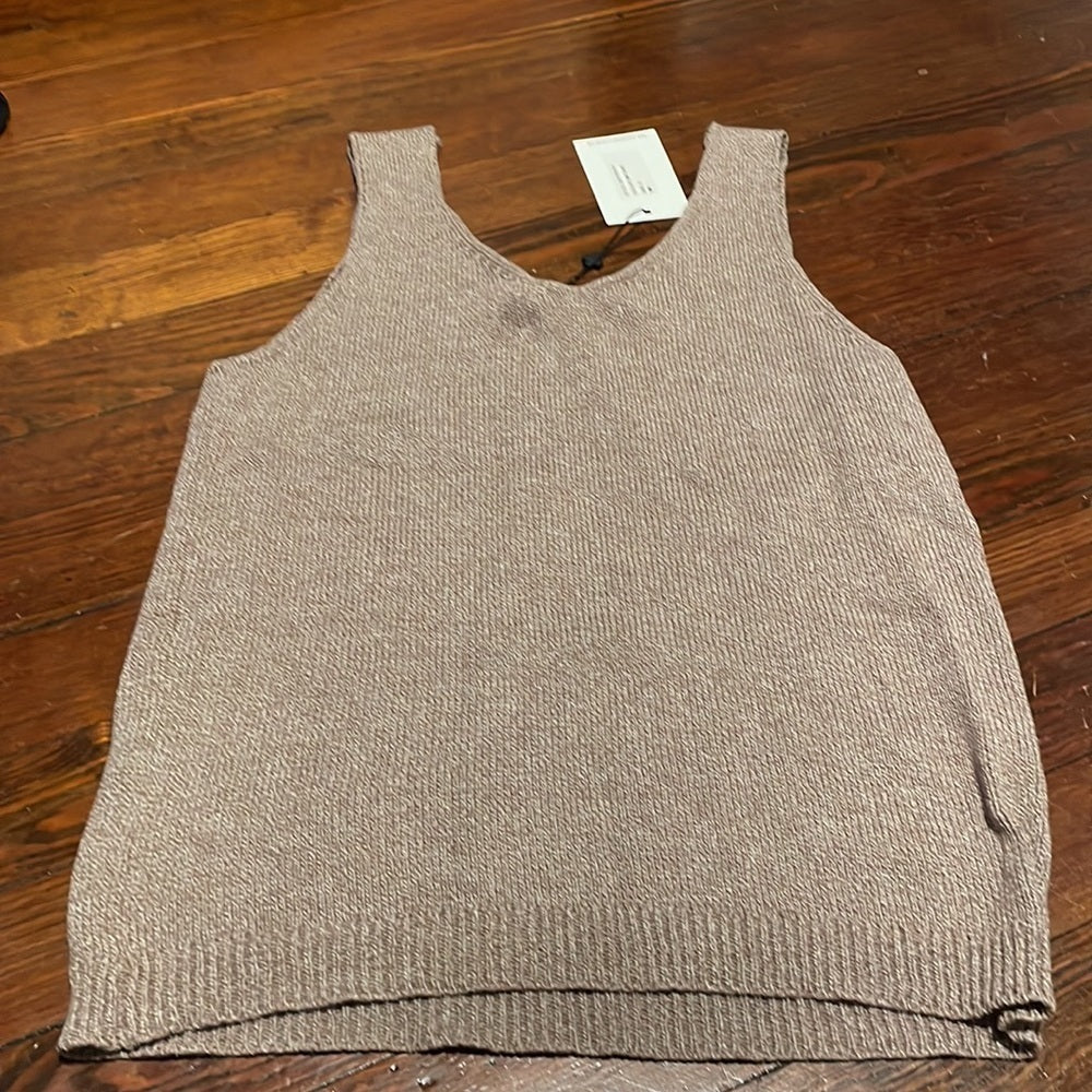 NWT John + Jenn Women’s Brown Sweater Tank Top Size S