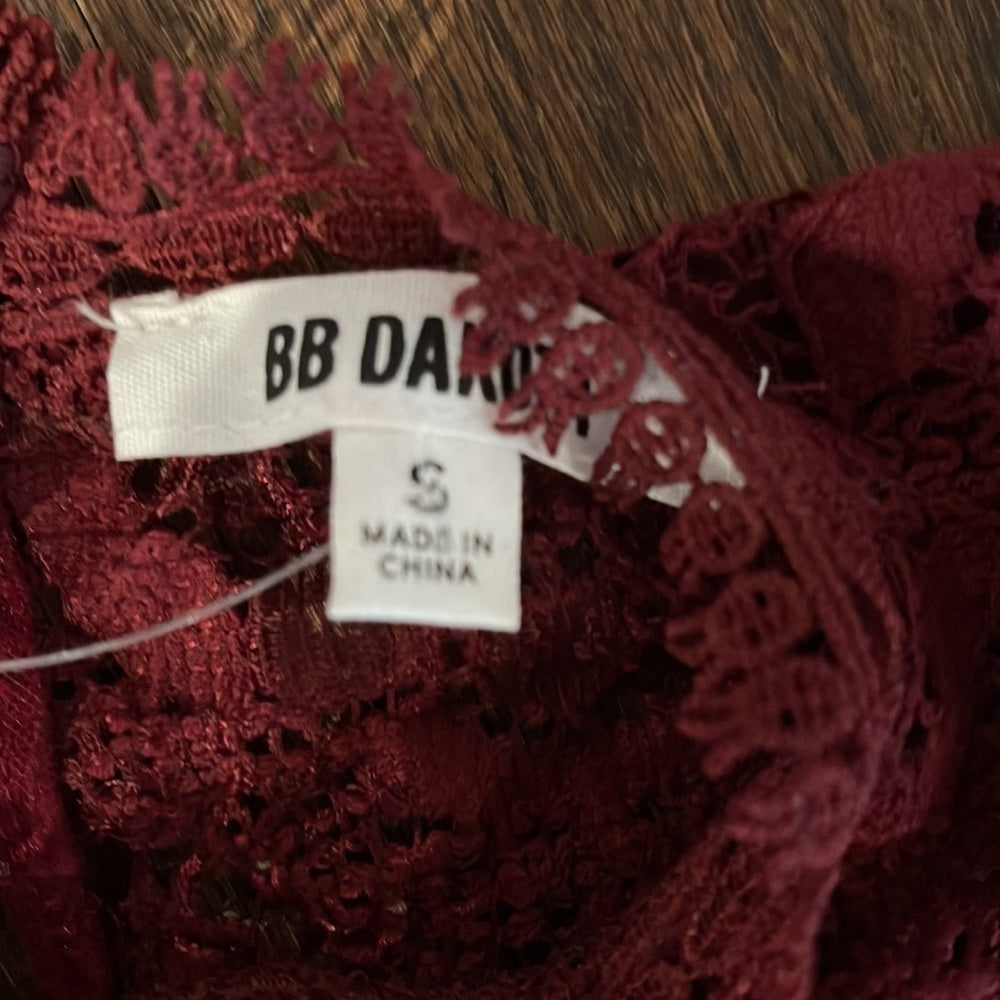 NWT BB Dakota Maroon Lace Sleeveless Top Size Small
