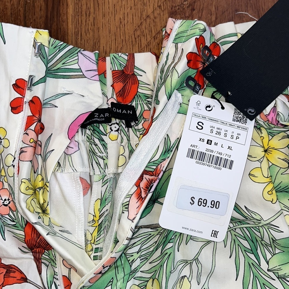 NWT Zara Woman’s Flower Print Cropped Pants Size S